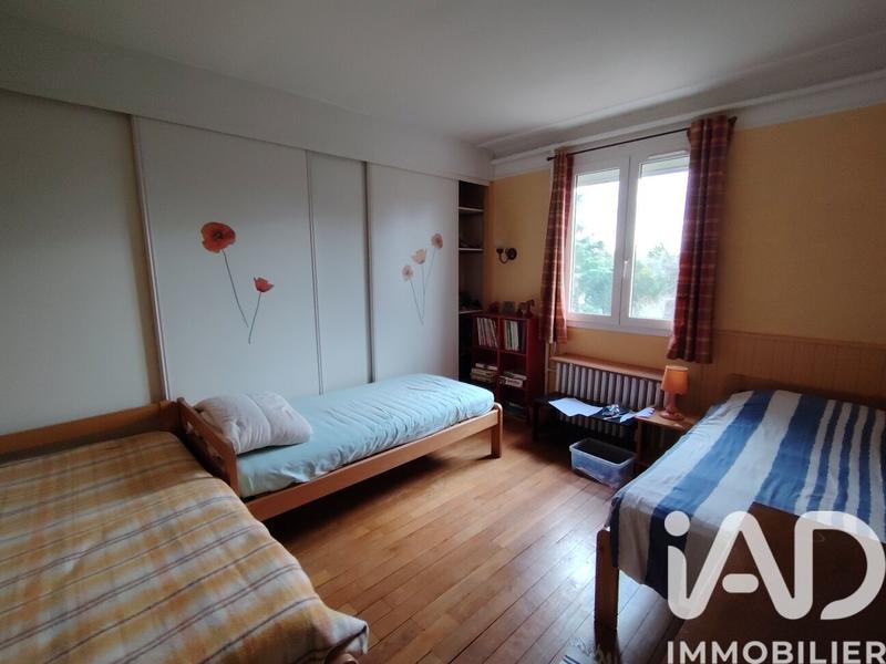 Maison - 180 m² - 7 pièces