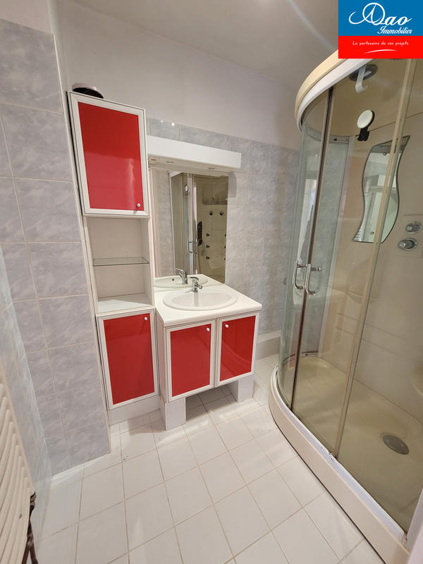 Appartement - 81 m² - 4 pièces