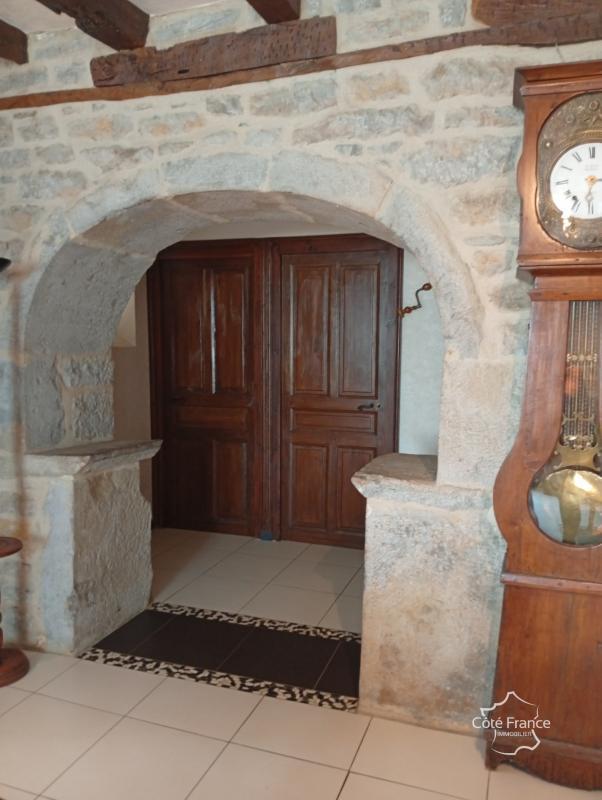 Maison chambre d'hôtes - 371 m² - 14 pièces