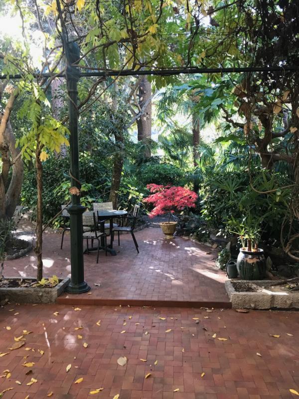 Demeure - 300 m² - 11 pièces