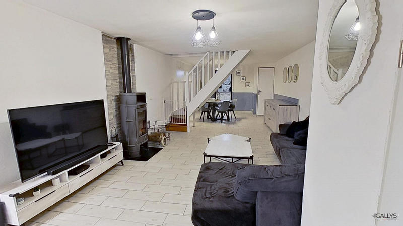 Maison - 100 m² - 4 pièces