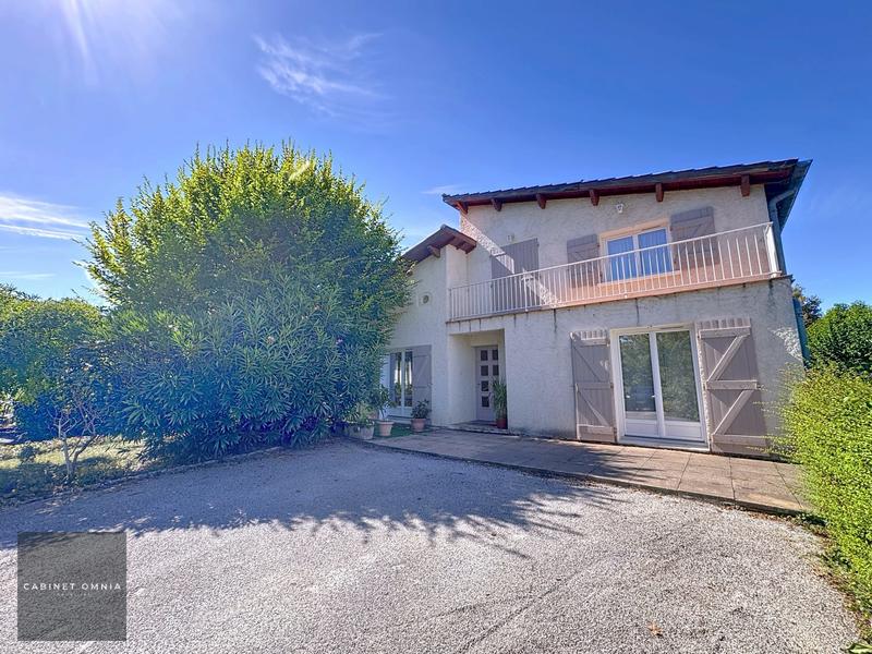 Maison - 156 m² - 6 pièces