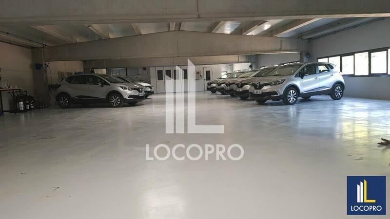 Local d'activité / Entrepôt - 578 m²