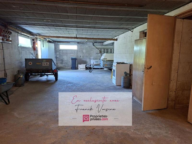 Maison - 93 m² - 7 pièces