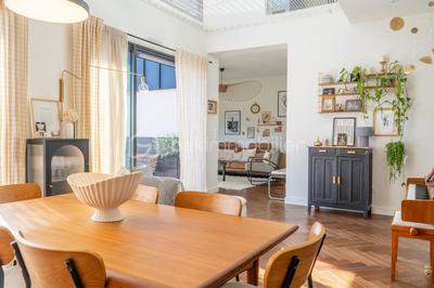 Maison d'architecte - 240 m² - 7 pièces