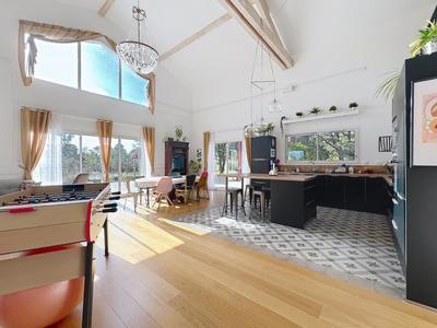 Maison d'architecte - 192 m² - 5 pièces