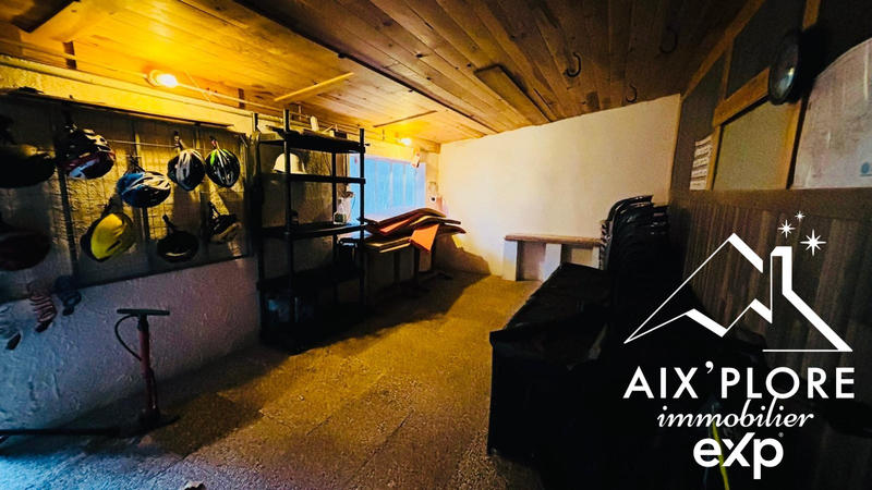 Fonds de commerce - 514 m²