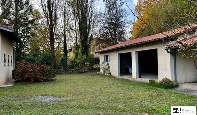 Maison traditionnelle - 140 m² - 5 pièces