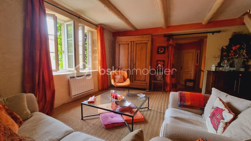 Maison de village - 190 m² - 7 pièces