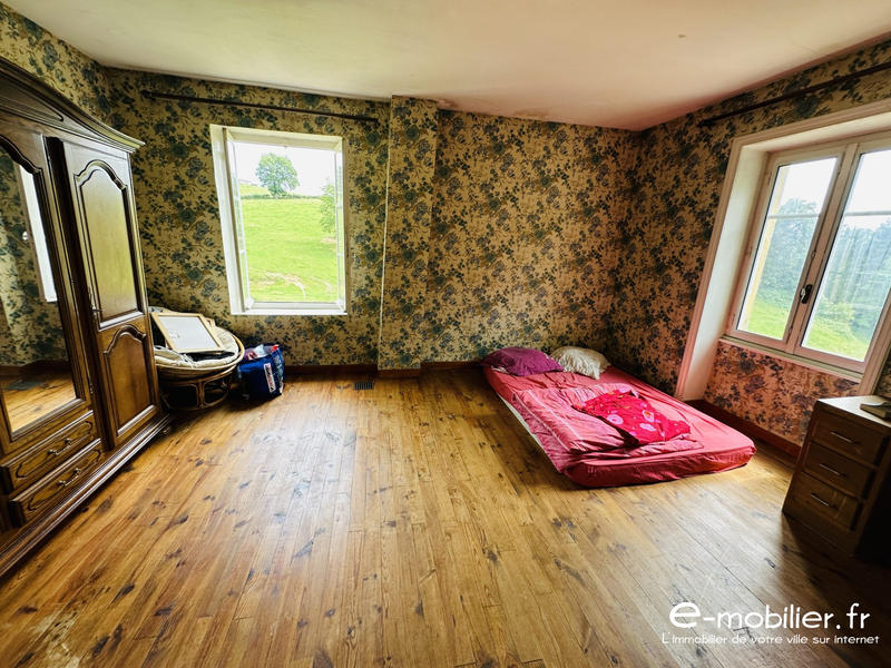 Maison - 115 m² - 4 pièces