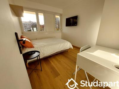 Chambre - 13 m² - 1 pièce