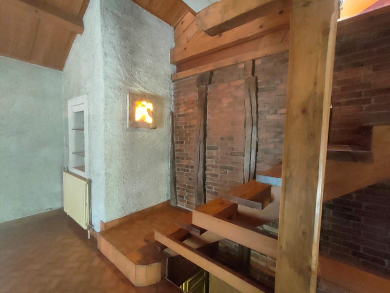 Maison - 233 m² - 9 pièces