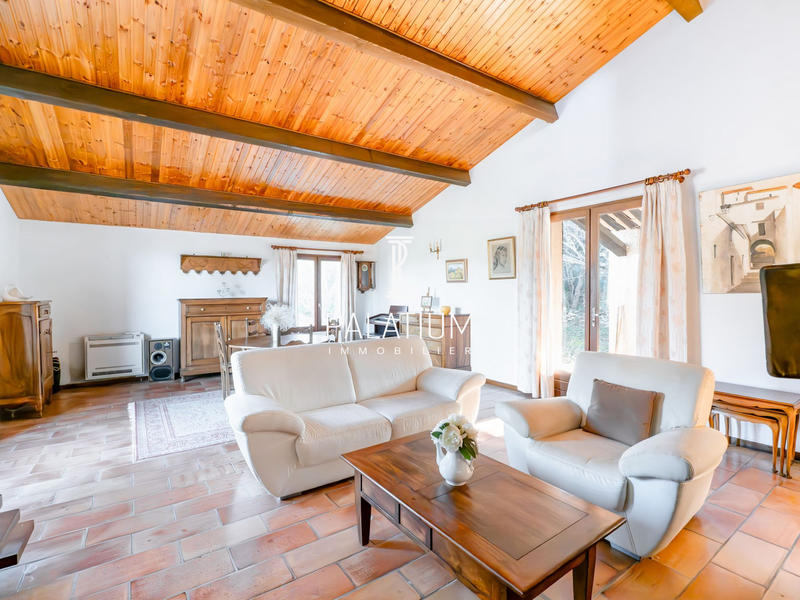 Maison - 123 m² - 5 pièces