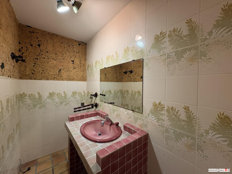 Appartement - 99 m² - 4 pièces