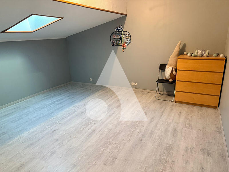 Maison - 153 m² - 5 pièces