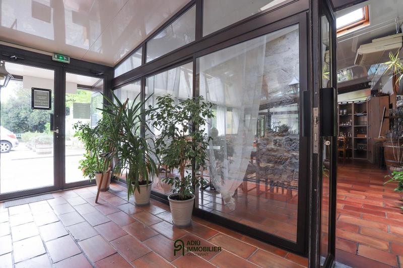 Immeuble - 300 m² - 13 pièces