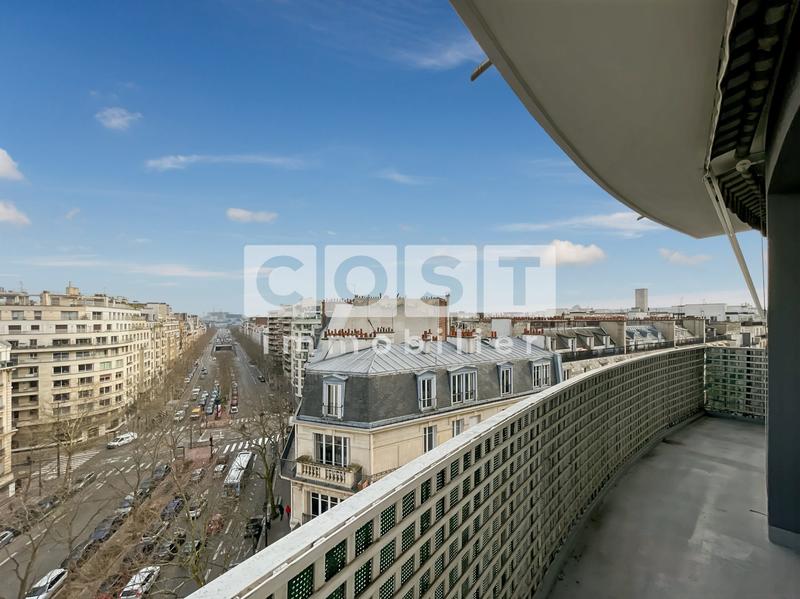 Appartement - 125 m² - 5 pièces