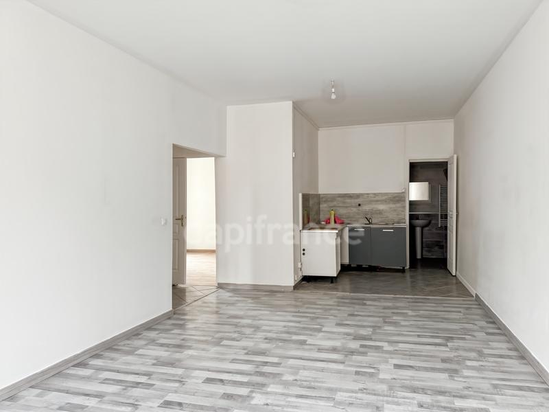 Immeuble - 290 m² - 13 pièces