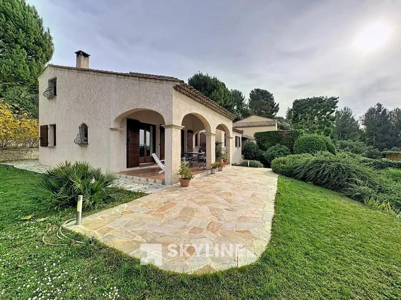 Maison - 134 m² - 5 pièces