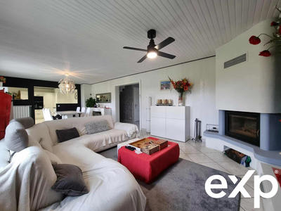 Maison traditionnelle - 200 m² - 7 pièces