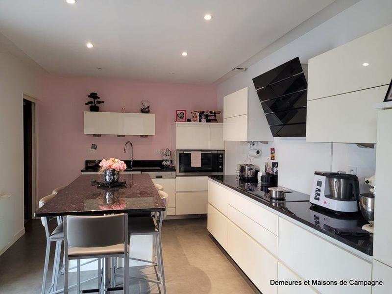 Maison en pierre - 122 m² - 4 pièces