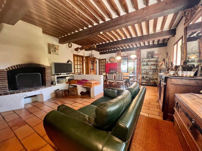 Maison - 196 m² - 6 pièces