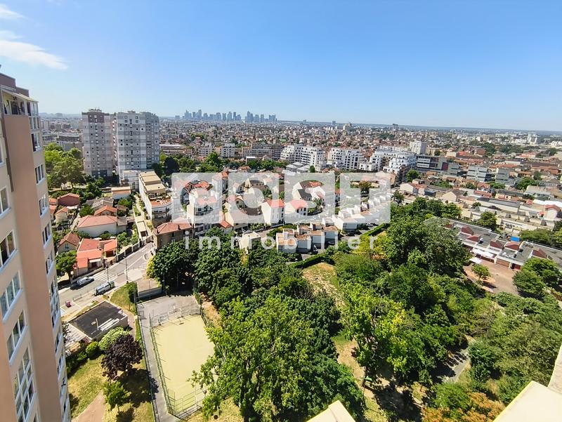 Appartement - 77 m² - 4 pièces