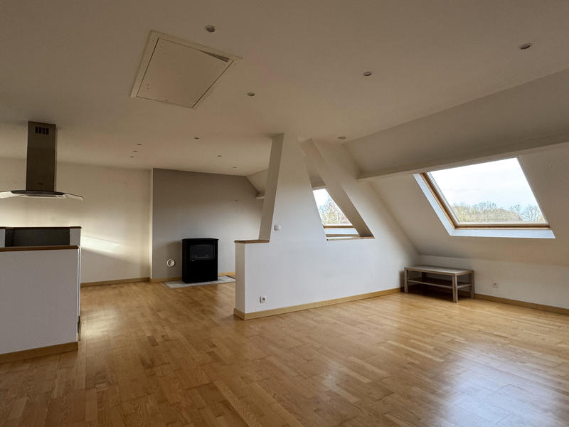 Maison - 176 m² - 7 pièces