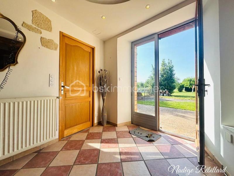 Propriété - 180 m² - 6 pièces