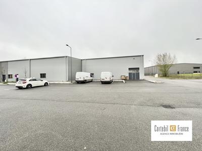 Local d'activités - 630 m²