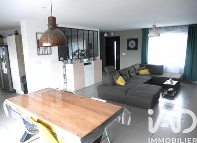 Maison - 123 m² - 4 pièces