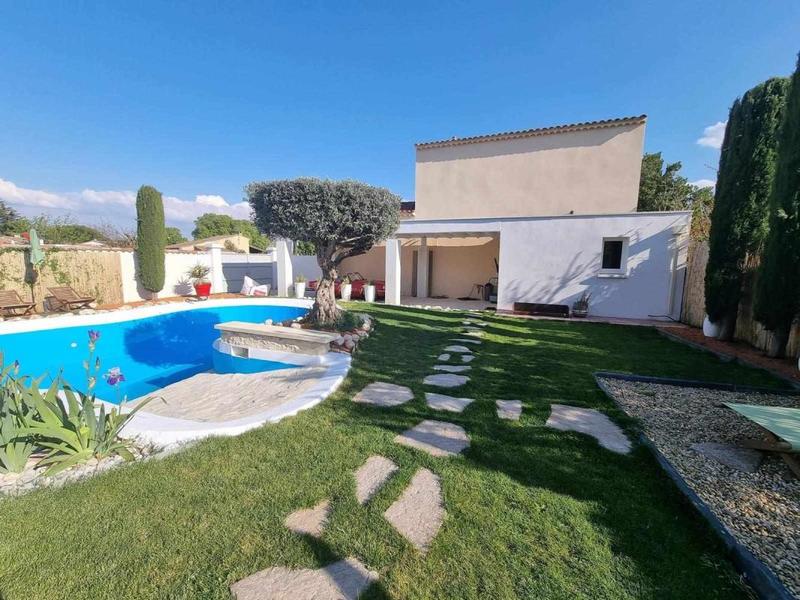 Maison - 175 m² - 6 pièces