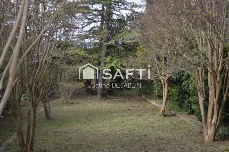 Maison - 195 m² - 6 pièces