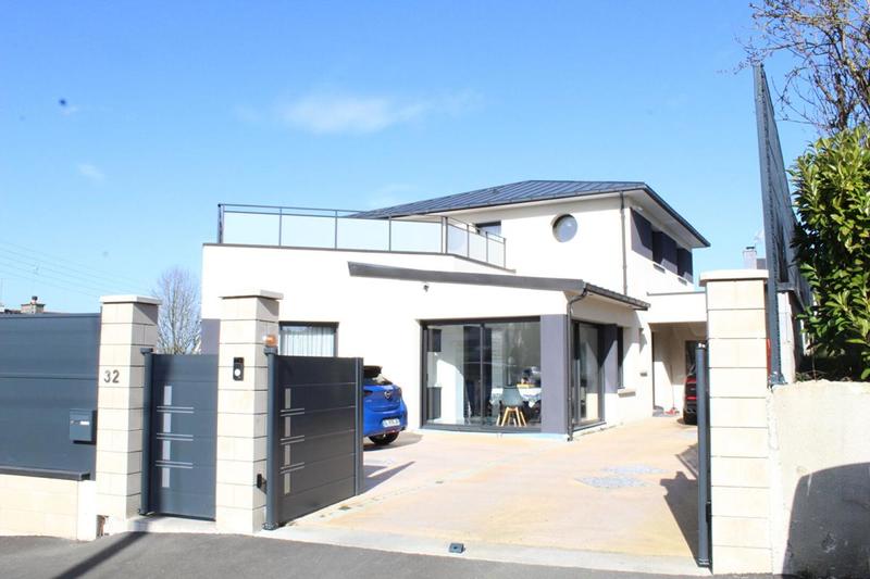 Villa - 180 m² - 7 pièces