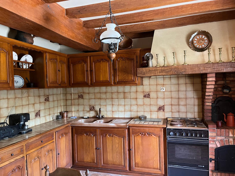 Maison - 214 m² - 10 pièces