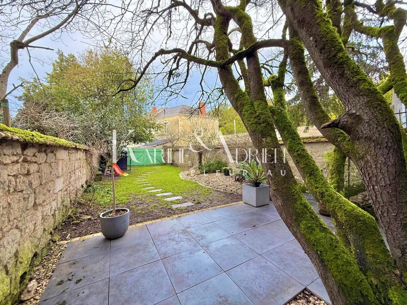 Maison - 110 m² - 6 pièces