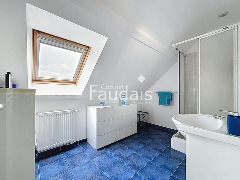 Maison - 168 m² - 5 pièces