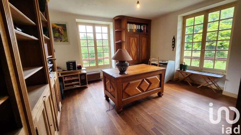 Maison - 350 m² - 11 pièces