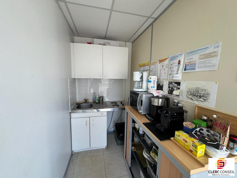 Bureau - 397 m²