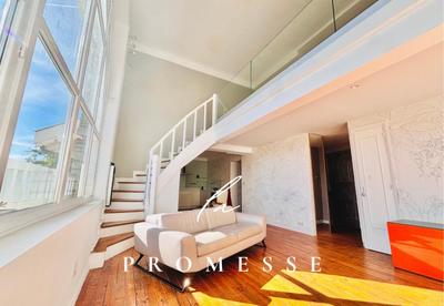 Appartement - 134 m² - 4 pièces