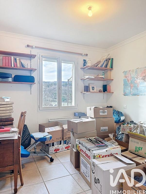 Maison - 99 m² - 4 pièces