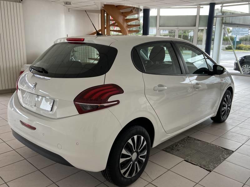 Peugeot 208 BlueHDi 100ch s&amp;S Bvm6 Active Business