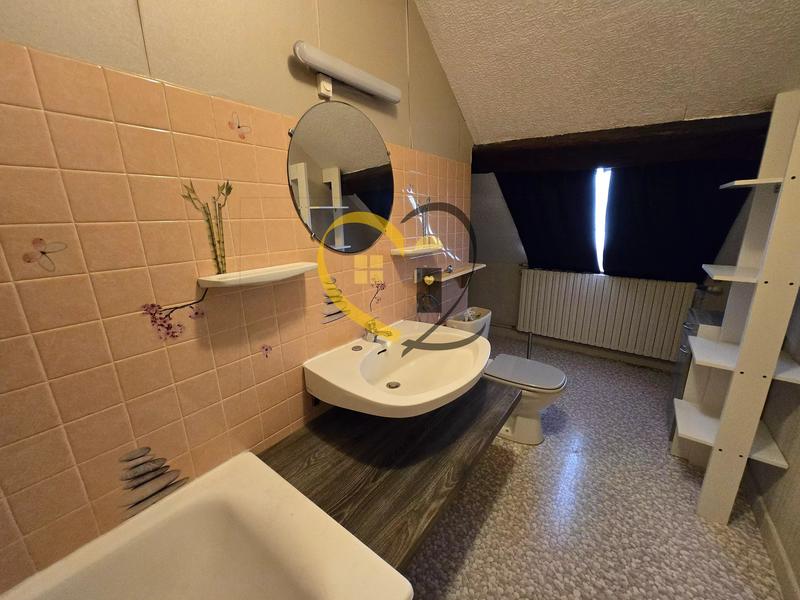 Maison de village - 83 m² - 4 pièces