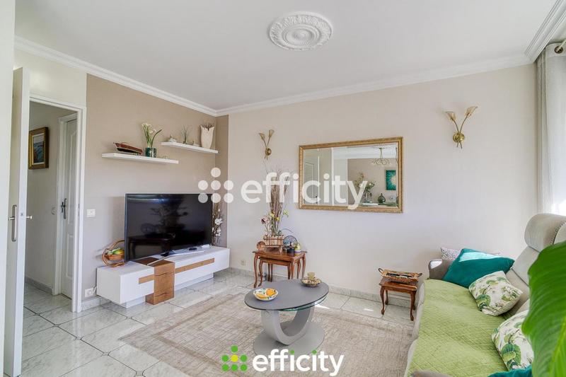 Appartement - 106 m² - 5 pièces