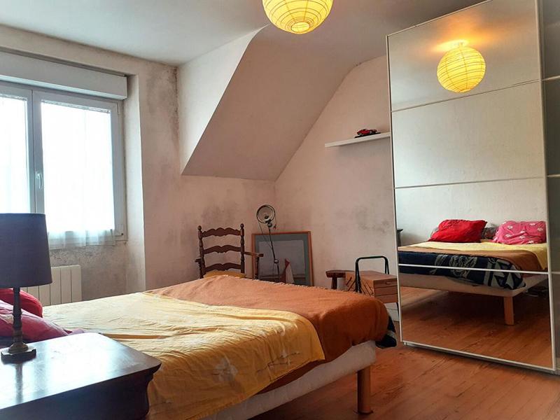 Maison - 170 m² - 12 pièces