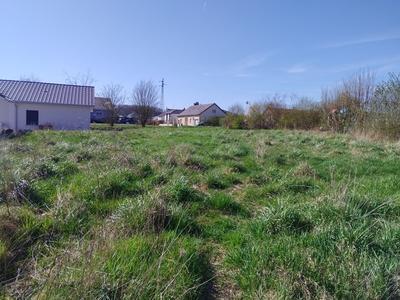 Terrain constructible - 653 m²