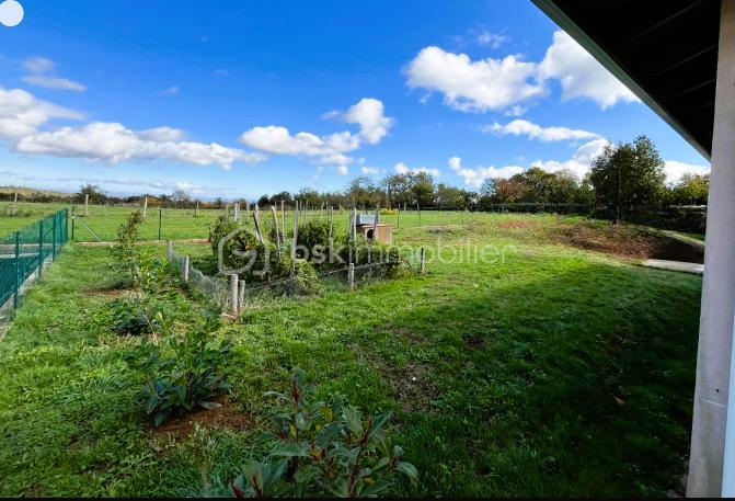 Maison - 137 m² - 6 pièces