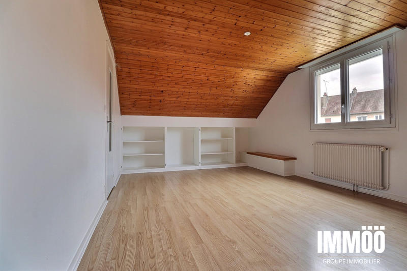 Maison - 150 m² - 7 pièces