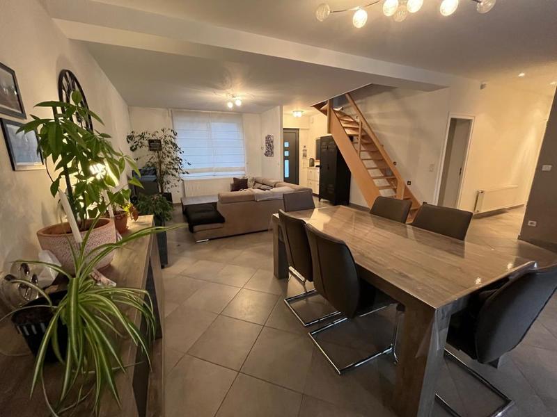 Maison - 150 m² - 6 pièces