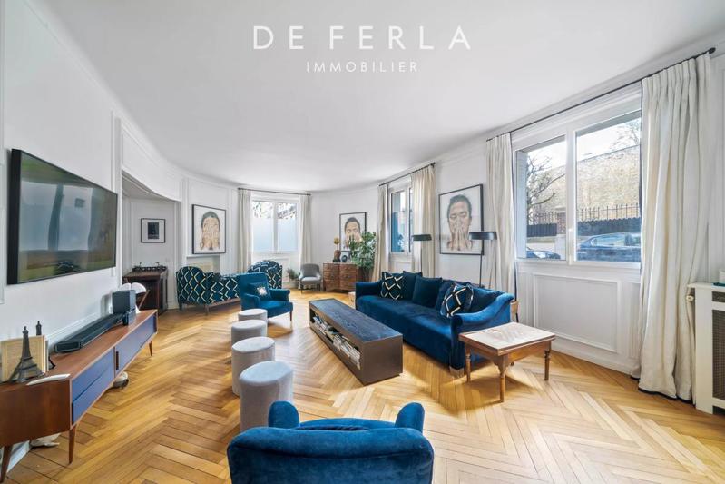 Appartement - 203 m² - 7 pièces